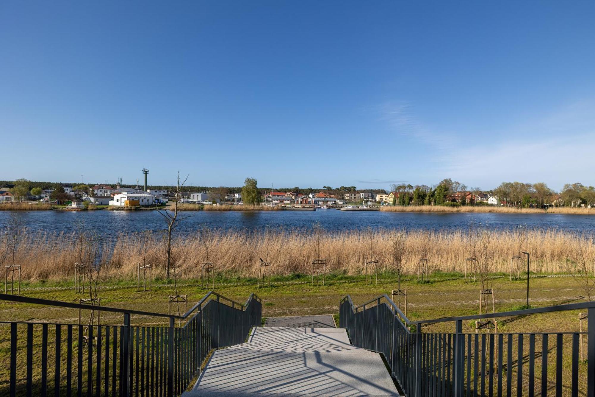 Wellness & Spa Resort Dziwnow Riverfront Apartments With Parking By Noclegi Renters Екстер'єр фото